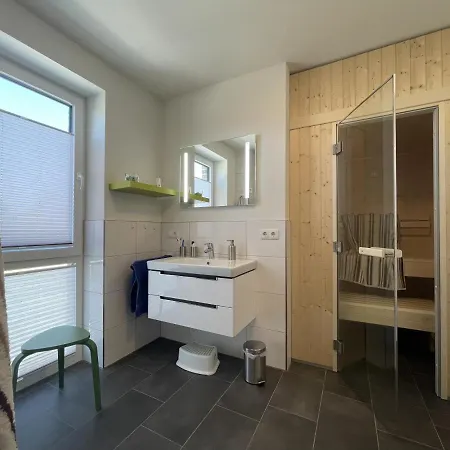 Apartment Tor 4